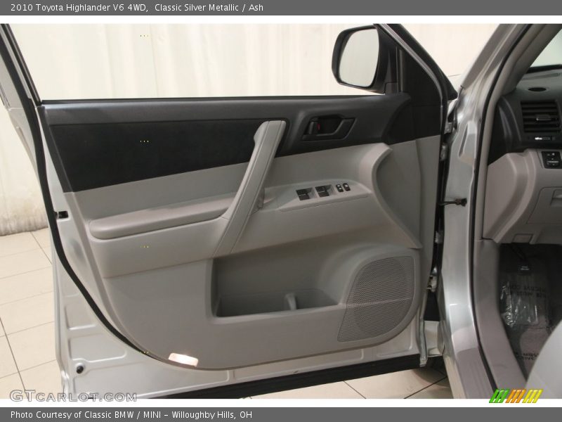 Classic Silver Metallic / Ash 2010 Toyota Highlander V6 4WD