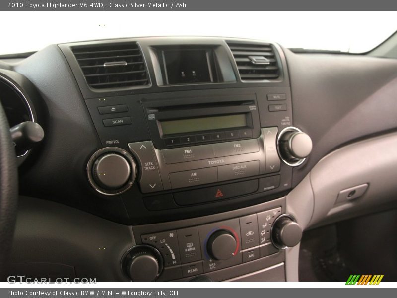 Classic Silver Metallic / Ash 2010 Toyota Highlander V6 4WD
