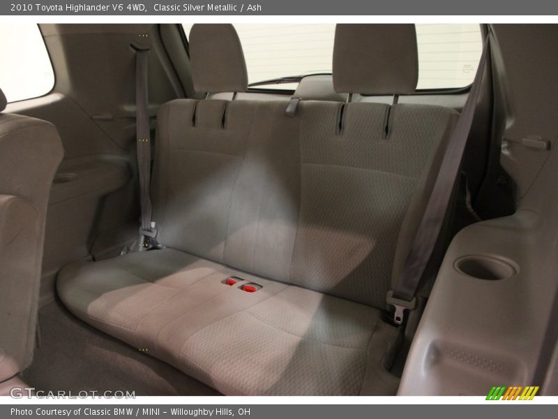 Classic Silver Metallic / Ash 2010 Toyota Highlander V6 4WD