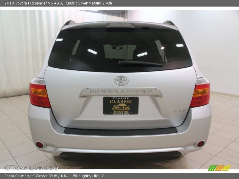 Classic Silver Metallic / Ash 2010 Toyota Highlander V6 4WD