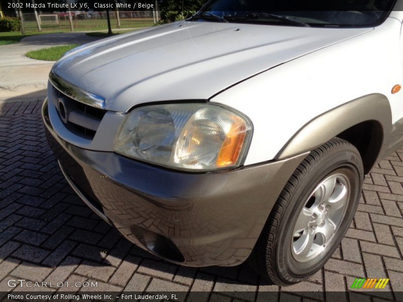 Classic White / Beige 2002 Mazda Tribute LX V6