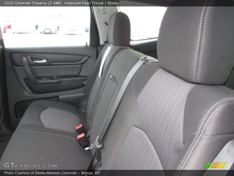 Iridescent Pearl Tricoat / Ebony 2016 Chevrolet Traverse LT AWD