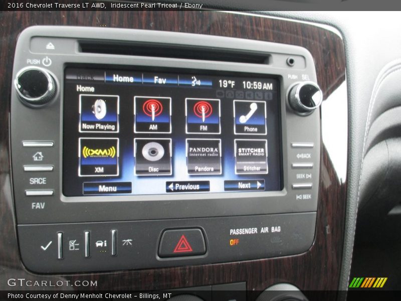 Iridescent Pearl Tricoat / Ebony 2016 Chevrolet Traverse LT AWD