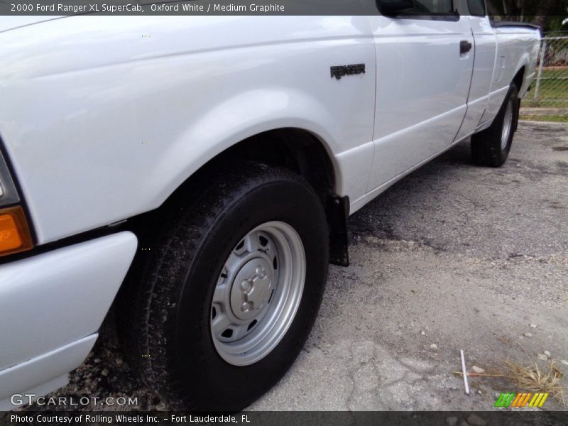 Oxford White / Medium Graphite 2000 Ford Ranger XL SuperCab