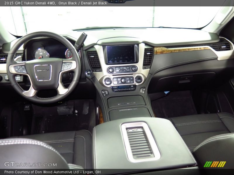 Onyx Black / Denali Jet Black 2015 GMC Yukon Denali 4WD