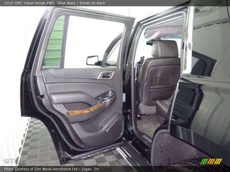 Onyx Black / Denali Jet Black 2015 GMC Yukon Denali 4WD