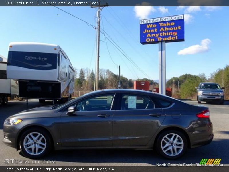 Magnetic Metallic / Charcoal Black 2016 Ford Fusion SE