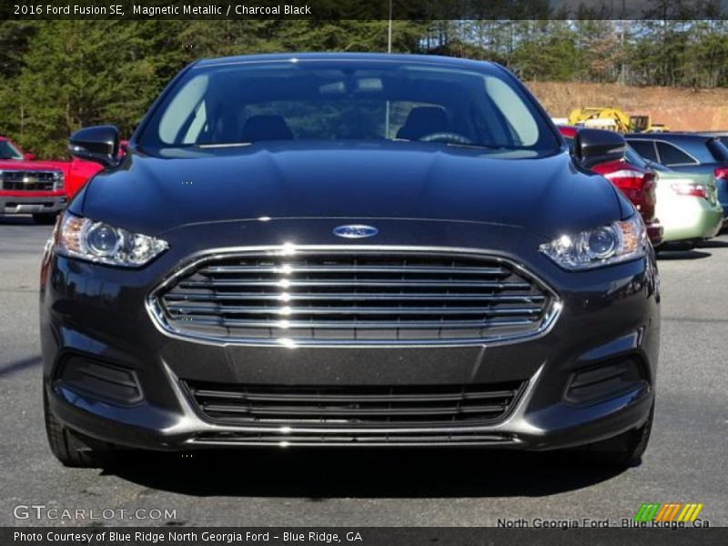 Magnetic Metallic / Charcoal Black 2016 Ford Fusion SE