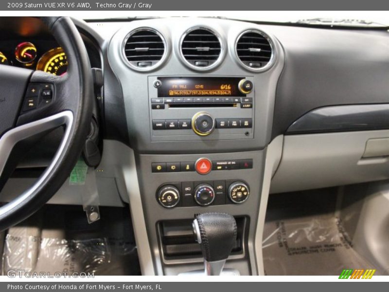 Techno Gray / Gray 2009 Saturn VUE XR V6 AWD
