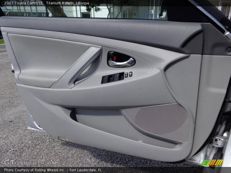 Titanium Metallic / Bisque 2007 Toyota Camry LE
