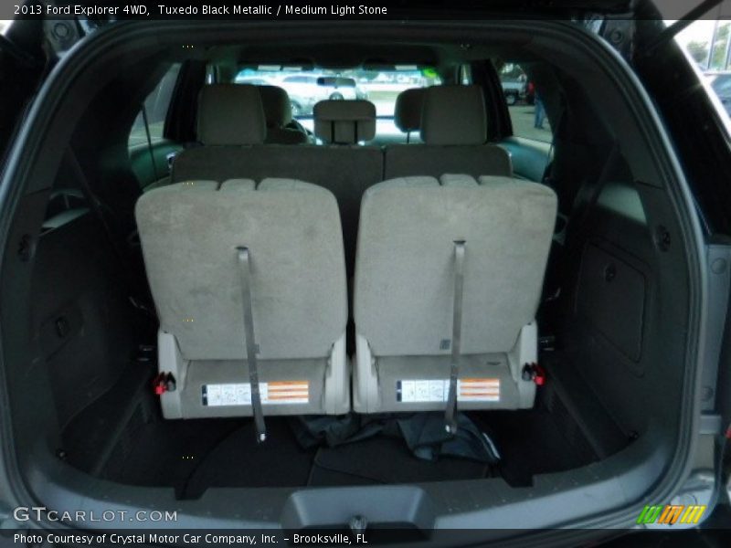 Tuxedo Black Metallic / Medium Light Stone 2013 Ford Explorer 4WD