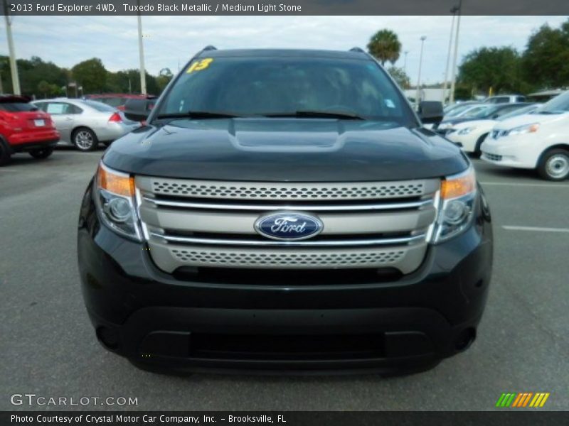Tuxedo Black Metallic / Medium Light Stone 2013 Ford Explorer 4WD