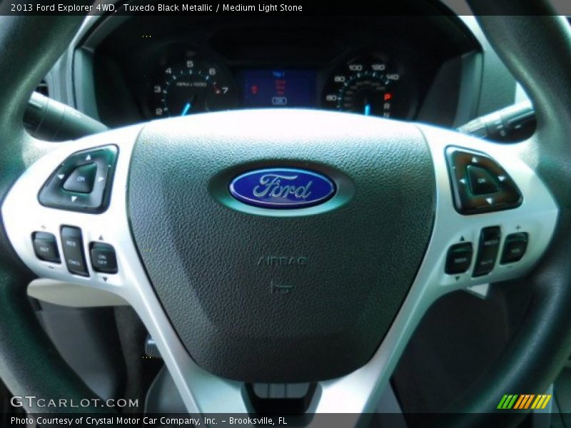 Tuxedo Black Metallic / Medium Light Stone 2013 Ford Explorer 4WD