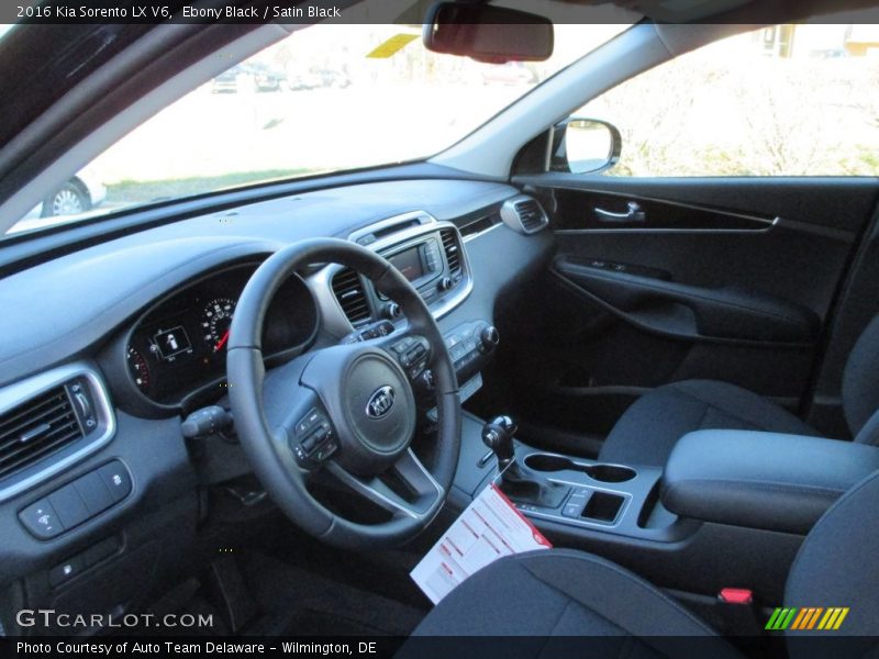 Ebony Black / Satin Black 2016 Kia Sorento LX V6
