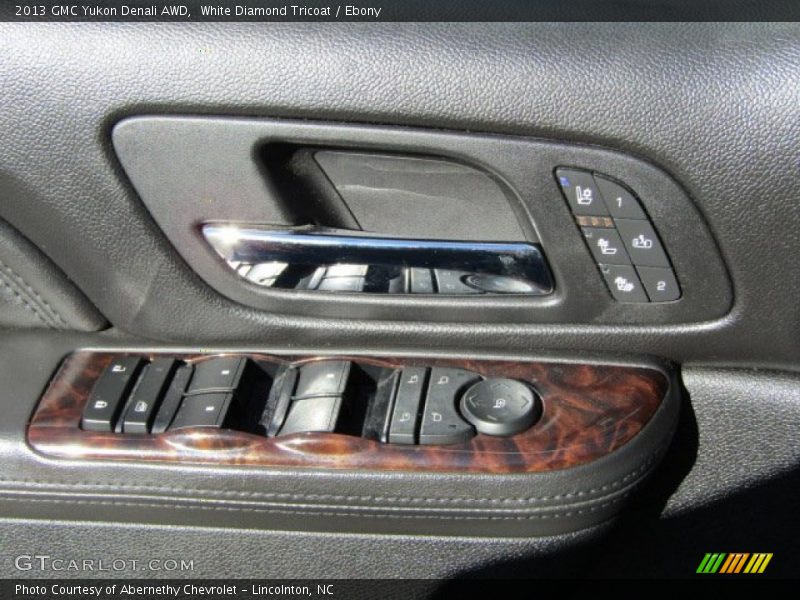 White Diamond Tricoat / Ebony 2013 GMC Yukon Denali AWD