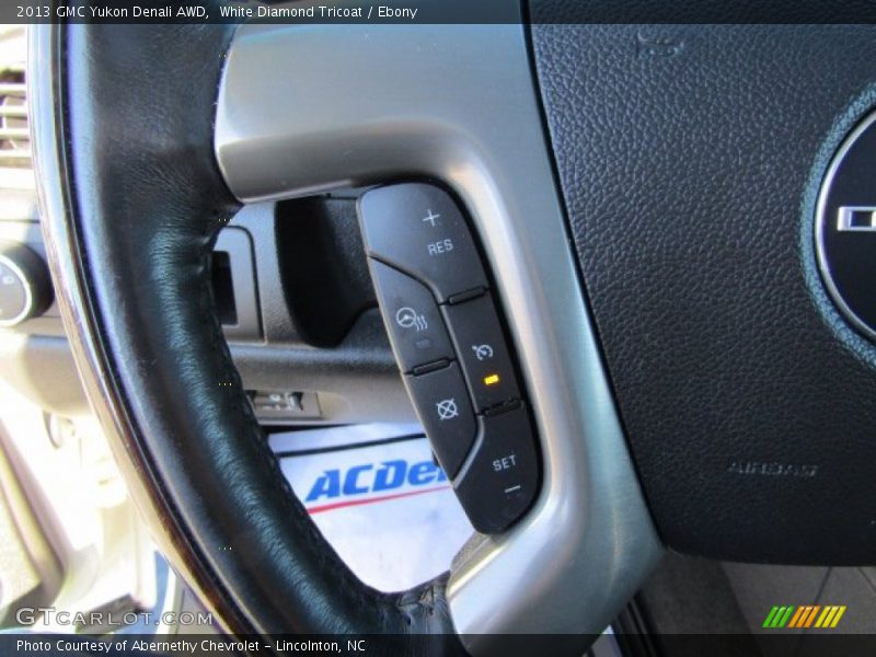 White Diamond Tricoat / Ebony 2013 GMC Yukon Denali AWD