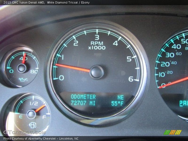 White Diamond Tricoat / Ebony 2013 GMC Yukon Denali AWD