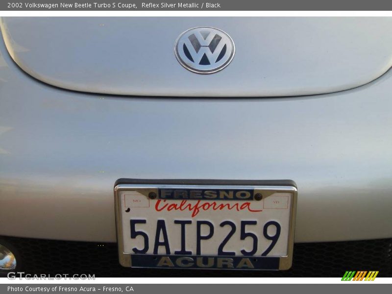 Reflex Silver Metallic / Black 2002 Volkswagen New Beetle Turbo S Coupe