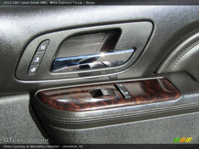 White Diamond Tricoat / Ebony 2013 GMC Yukon Denali AWD