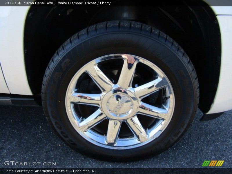 White Diamond Tricoat / Ebony 2013 GMC Yukon Denali AWD