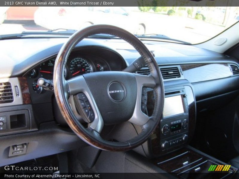White Diamond Tricoat / Ebony 2013 GMC Yukon Denali AWD