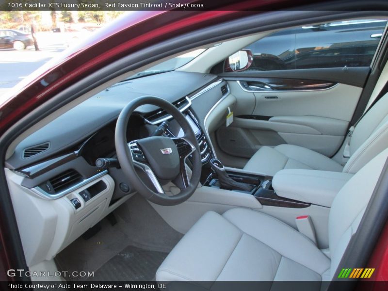  2016 XTS Luxury Sedan Shale/Cocoa Interior