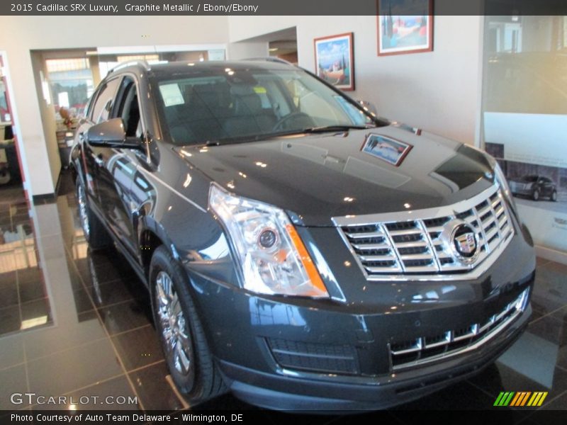Graphite Metallic / Ebony/Ebony 2015 Cadillac SRX Luxury