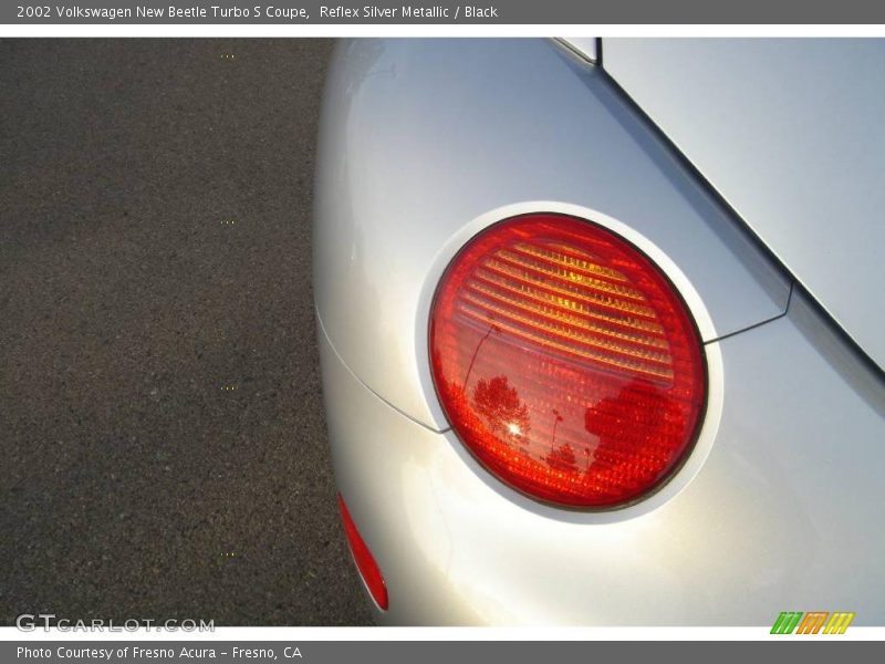 Reflex Silver Metallic / Black 2002 Volkswagen New Beetle Turbo S Coupe