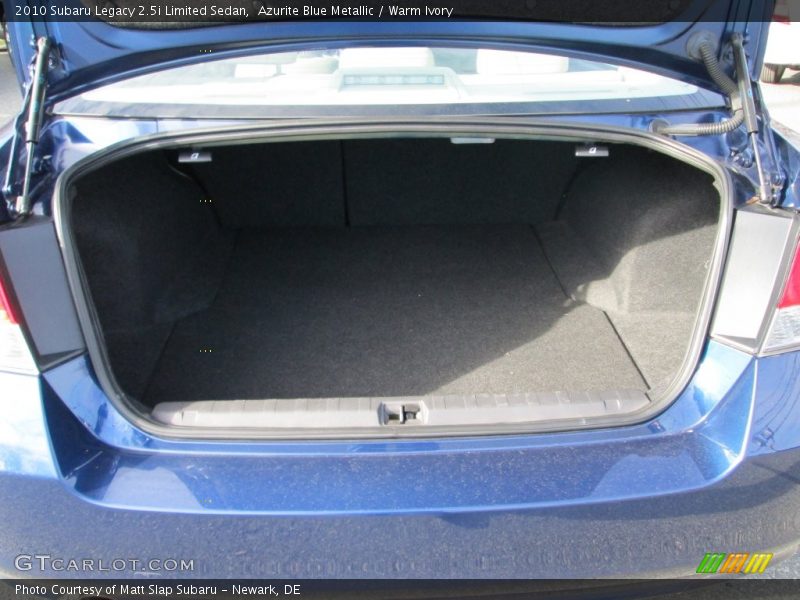 Azurite Blue Metallic / Warm Ivory 2010 Subaru Legacy 2.5i Limited Sedan