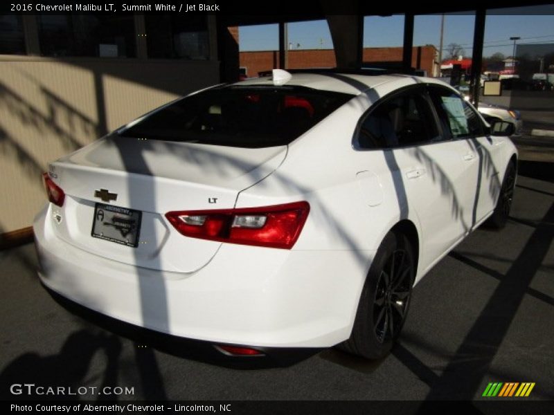 Summit White / Jet Black 2016 Chevrolet Malibu LT