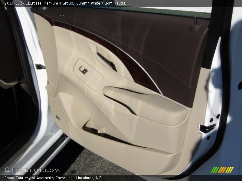 Summit White / Light Neutral 2016 Buick LaCrosse Premium II Group