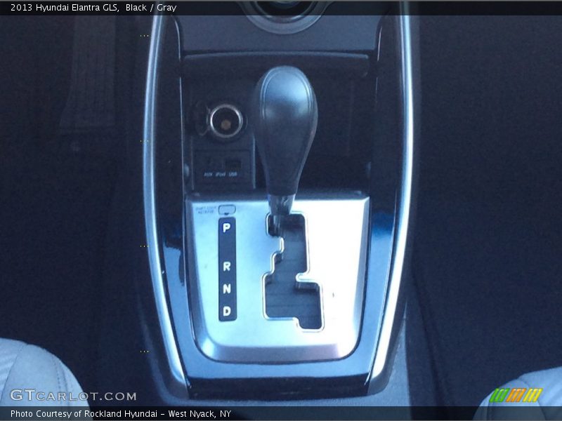 Black / Gray 2013 Hyundai Elantra GLS