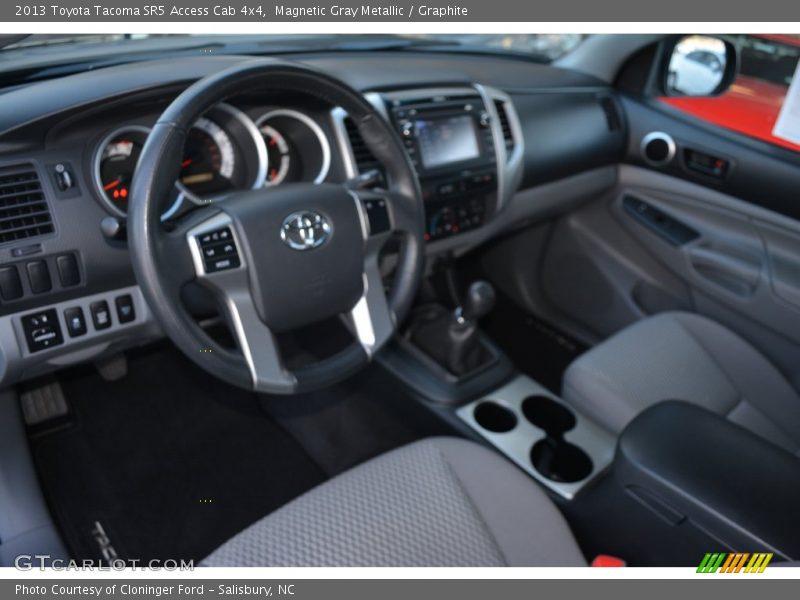 Magnetic Gray Metallic / Graphite 2013 Toyota Tacoma SR5 Access Cab 4x4