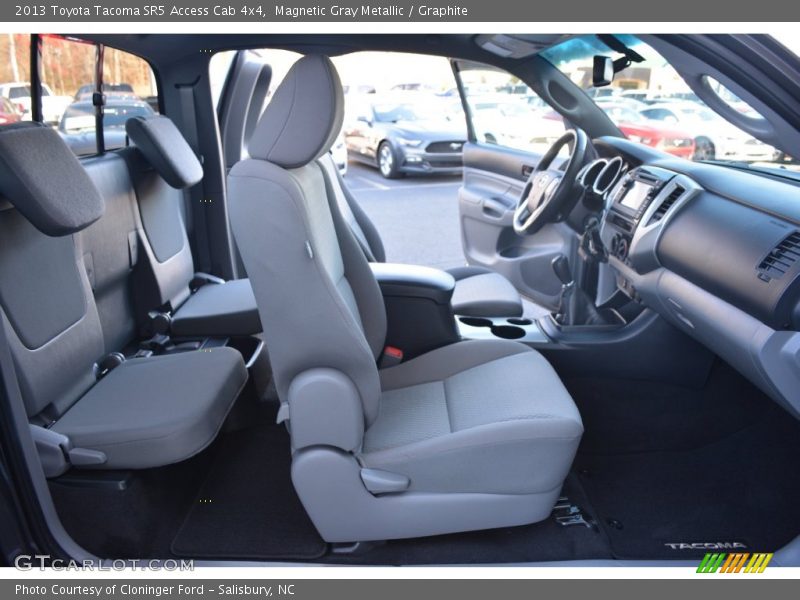 Magnetic Gray Metallic / Graphite 2013 Toyota Tacoma SR5 Access Cab 4x4
