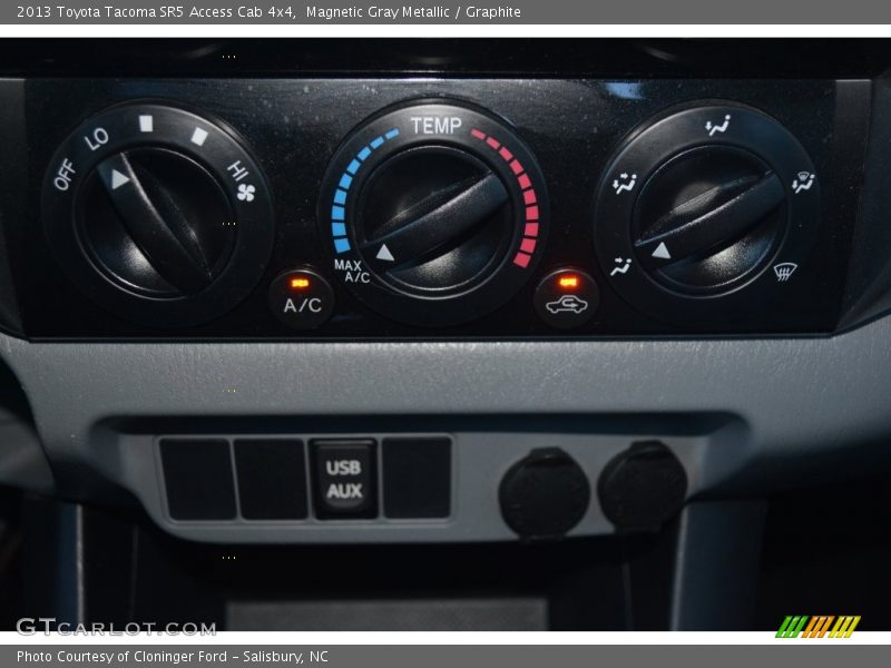 Magnetic Gray Metallic / Graphite 2013 Toyota Tacoma SR5 Access Cab 4x4