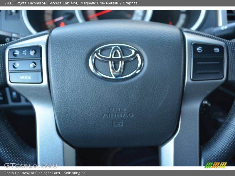Magnetic Gray Metallic / Graphite 2013 Toyota Tacoma SR5 Access Cab 4x4