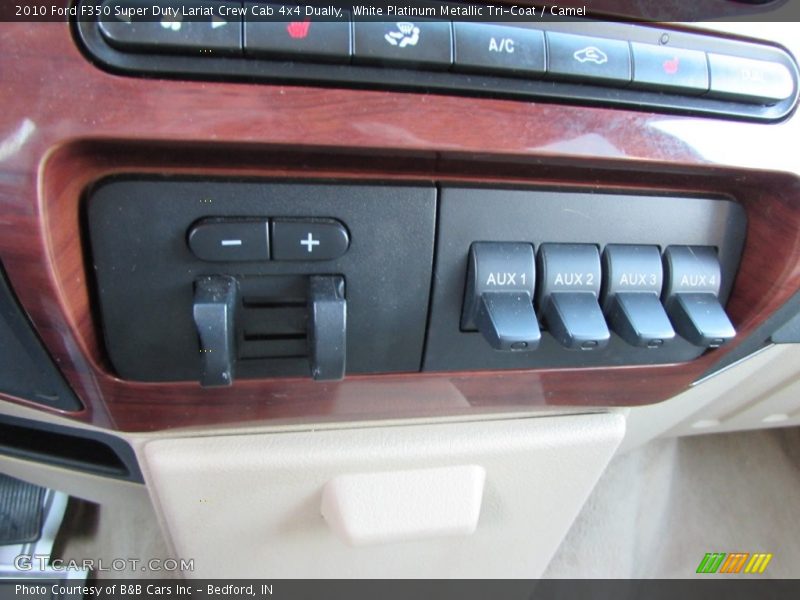 White Platinum Metallic Tri-Coat / Camel 2010 Ford F350 Super Duty Lariat Crew Cab 4x4 Dually