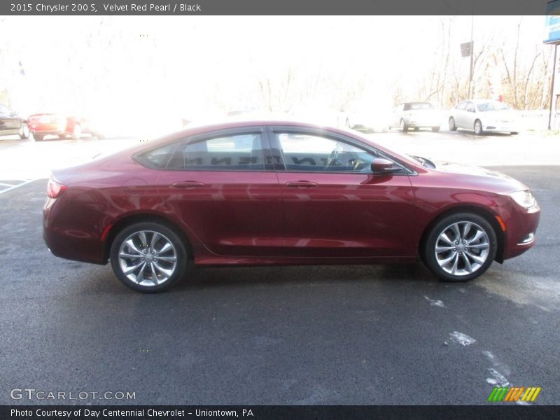 Velvet Red Pearl / Black 2015 Chrysler 200 S