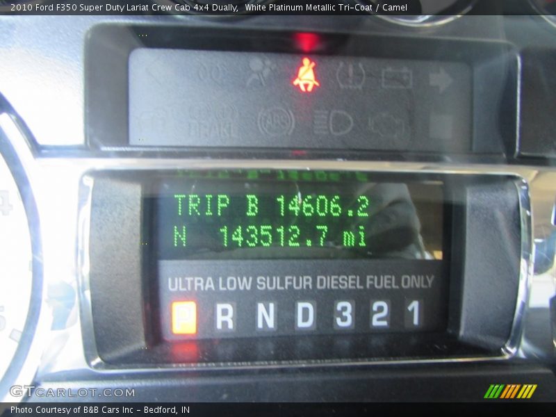 White Platinum Metallic Tri-Coat / Camel 2010 Ford F350 Super Duty Lariat Crew Cab 4x4 Dually