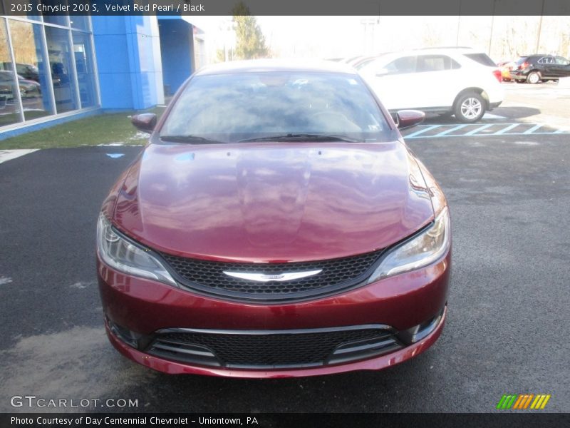 Velvet Red Pearl / Black 2015 Chrysler 200 S
