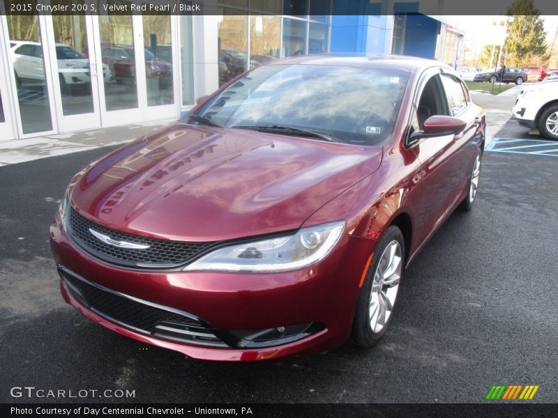 Velvet Red Pearl / Black 2015 Chrysler 200 S