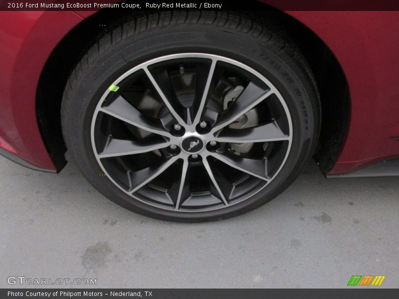  2016 Mustang EcoBoost Premium Coupe Wheel