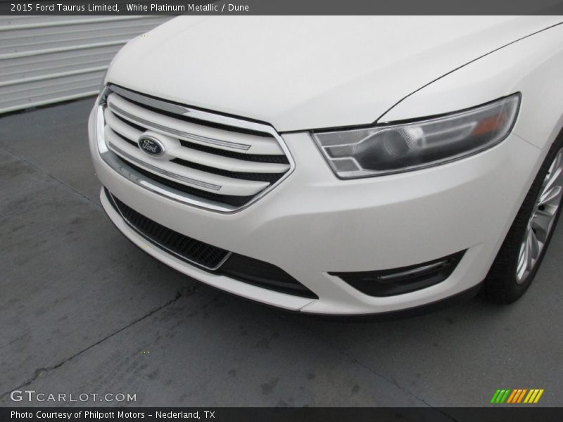 White Platinum Metallic / Dune 2015 Ford Taurus Limited