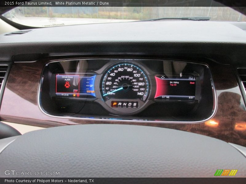 White Platinum Metallic / Dune 2015 Ford Taurus Limited