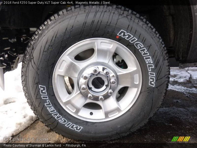 Magnetic Metallic / Steel 2016 Ford F250 Super Duty XLT Super Cab 4x4