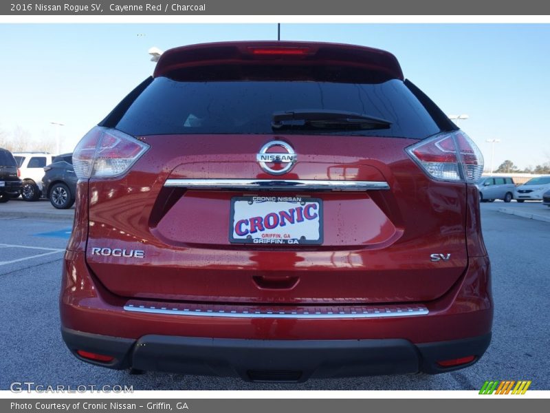 Cayenne Red / Charcoal 2016 Nissan Rogue SV