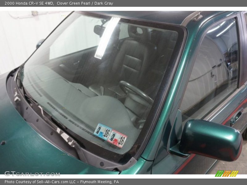 Clover Green Pearl / Dark Gray 2000 Honda CR-V SE 4WD