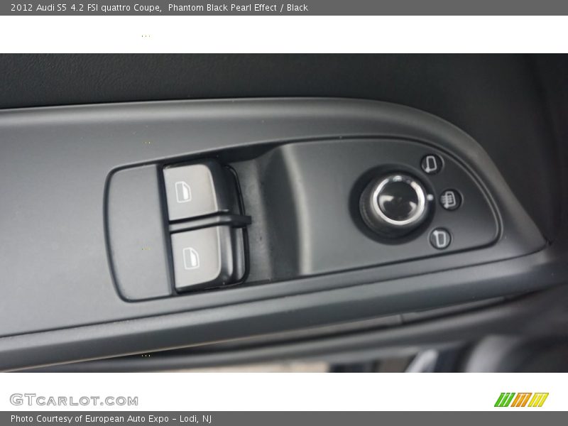 Phantom Black Pearl Effect / Black 2012 Audi S5 4.2 FSI quattro Coupe