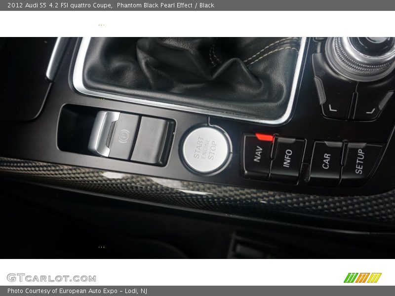 Phantom Black Pearl Effect / Black 2012 Audi S5 4.2 FSI quattro Coupe
