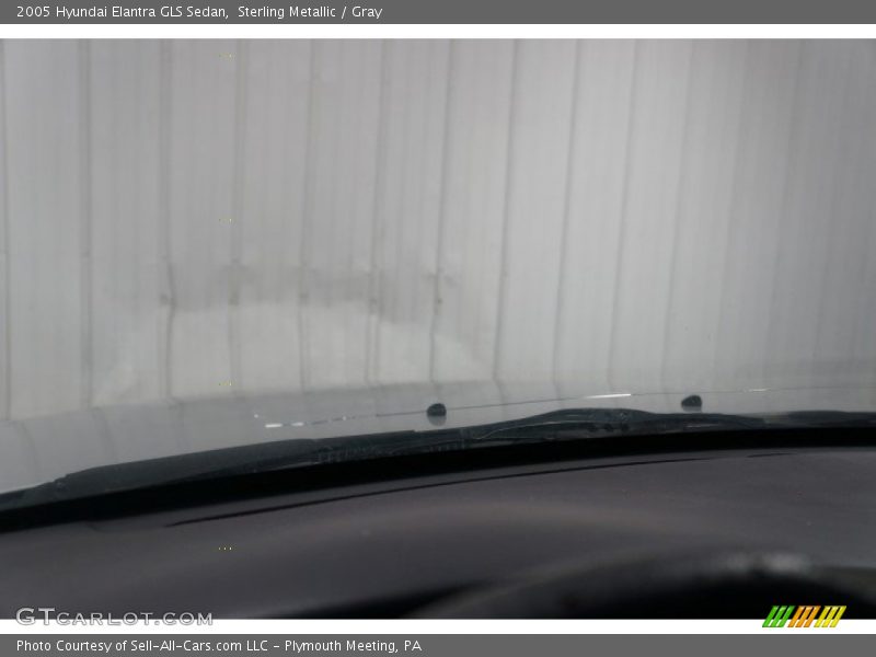 Sterling Metallic / Gray 2005 Hyundai Elantra GLS Sedan